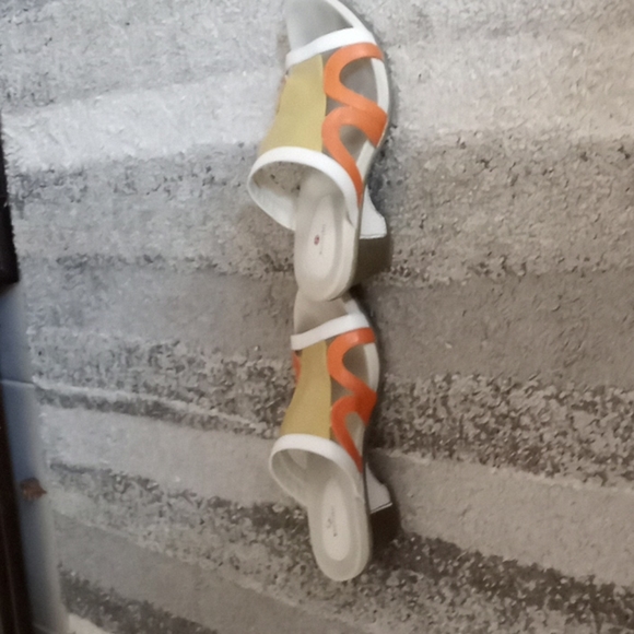 Blondo Women's Leiko Sandal Slide Platform Sz 8.5 - Picture 3 of 3